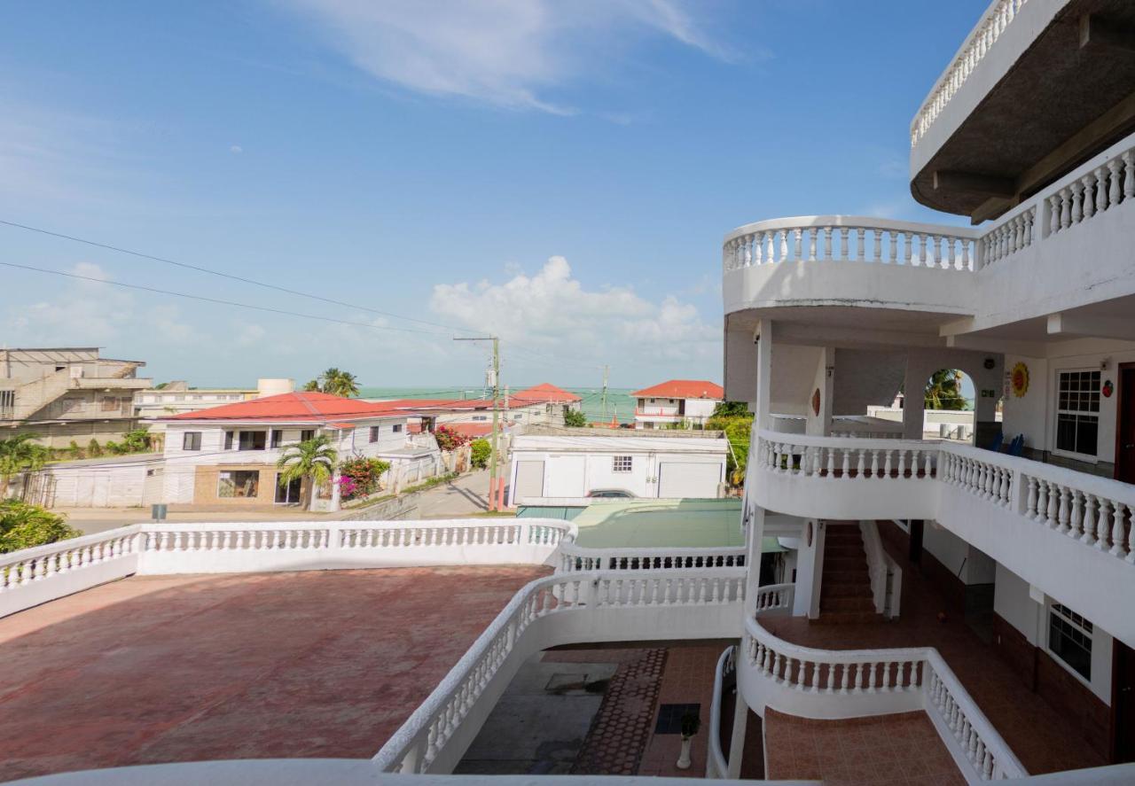 Las Palmas Hotel Corozal Zewnętrze zdjęcie
