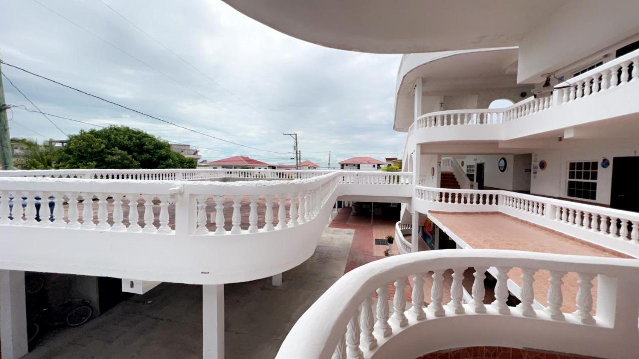 Las Palmas Hotel Corozal Zewnętrze zdjęcie